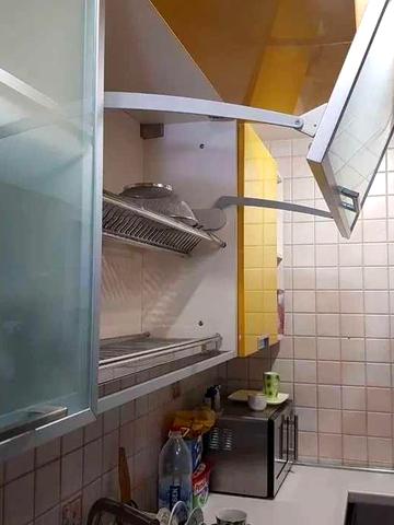 Продам 2 (3) комнатн квартир 86м2 центр Искринская