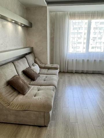 Миру просп., 63г