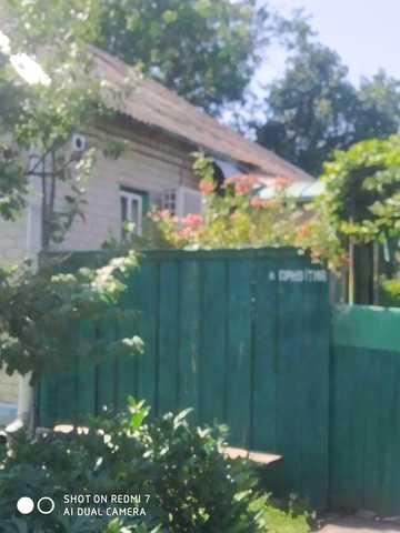 Продам  дім по  вул.Привітна   (р-н  з-ду"хіммаш")в 10 хв.від центру