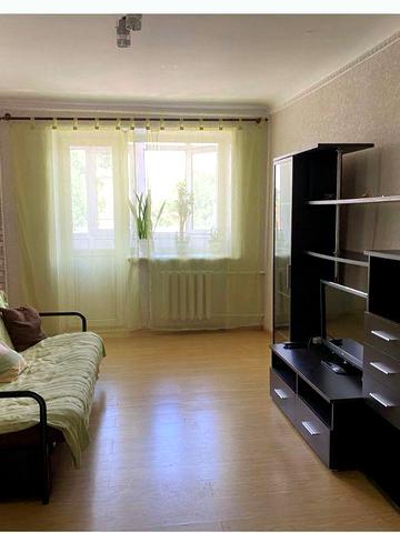 Оренда на короткий термін 1-2 місяця в центрі міста київська