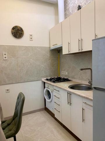 Гаванна вул., 6