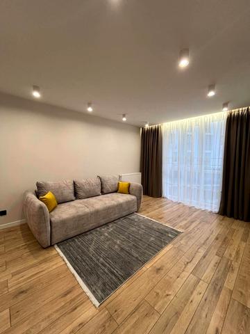 Науки просп. (Гагаріна), 112