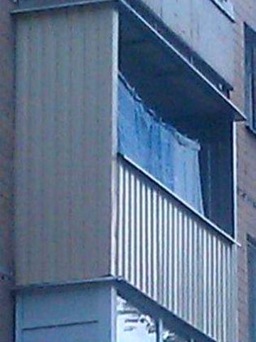 Продам 1 комнатную квартиру возле метро Студенческая