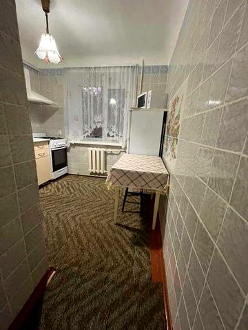 Оренда 2к на Розсошенцях. ПОСТІЙНЕ СВІТЛО. Без тварин