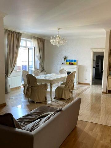 Євгена Коновальця вул. (Щорса), 32-Г