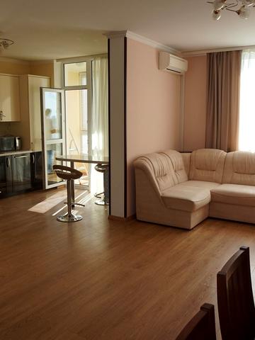 Авіаконструктора Ігоря Сікорського вул. (Танкова), 1