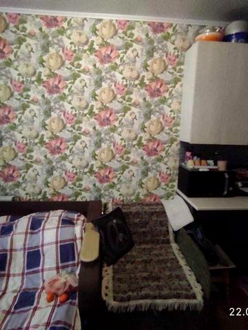 Продається кімната у гуртожитку на Алмазному