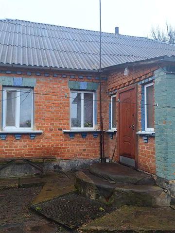 Продам цегляний будинок в с.Великі Гуляки
