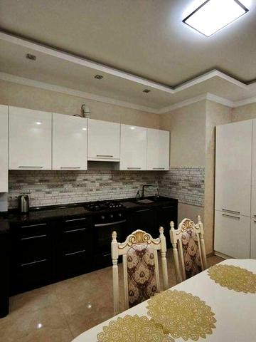 Продається трикімнатна квартира в мік. Минай Код: 40896