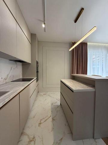 Перша здача. Дизайнерський котедж