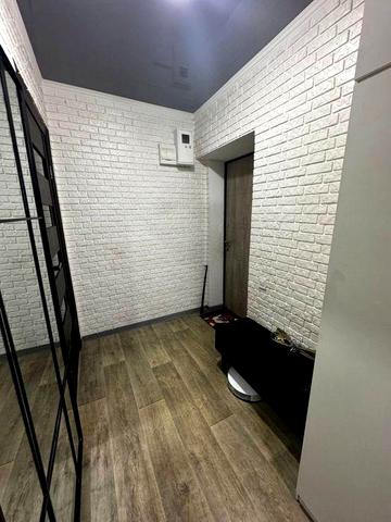 Продам 3-комнатную квартиру с ремонтом