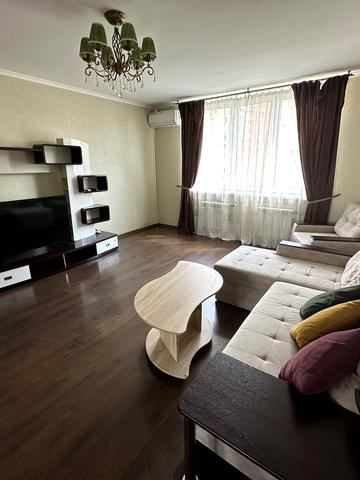 Княжий Затон вул., 21