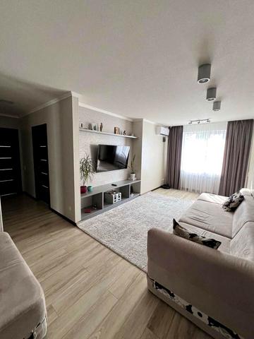 Олександра Поля просп. (Кірова), 117