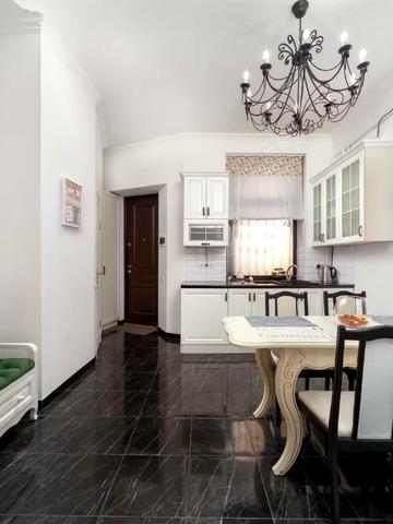 Сніжна вул., 7