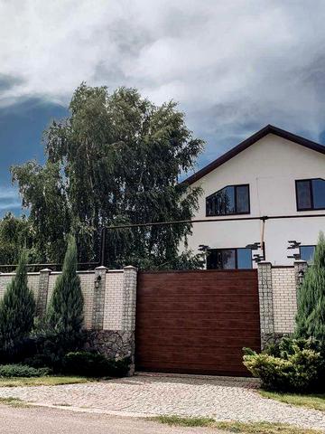 Сдам дом в с.Дорогое — уютный вариант для жизни и отдыха.