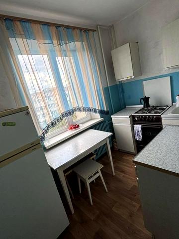 Коновальця вул., 4