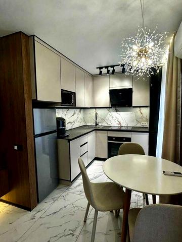 Стильна студія | Перша здача | Все нове