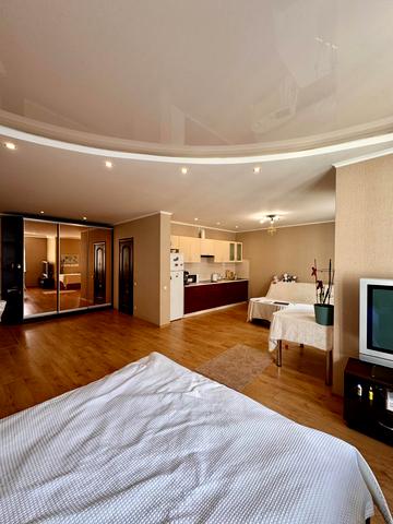 Золотоустівська вул., 55