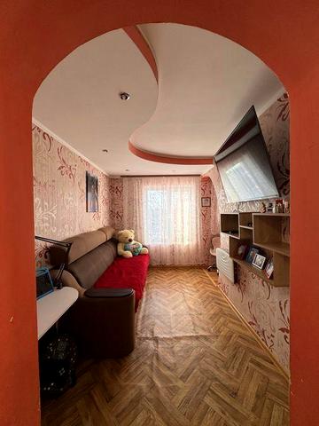 Продам квартиру в центрі міста.