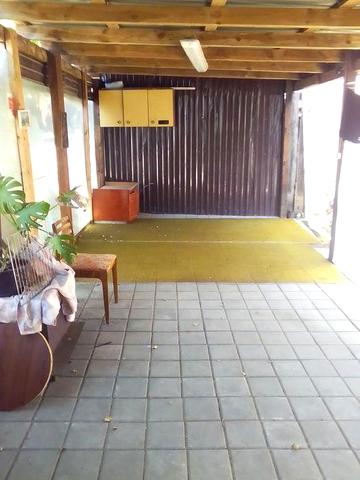 Продаю дом в городе.  торг.