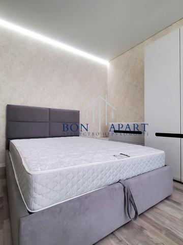 Олеся Бердника вул., 1-Д