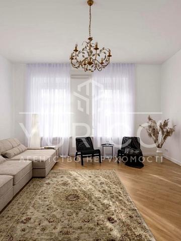 Саксаганського вул., 58