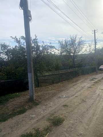 Продам дом в с. Любомирка Подільського р-на.
