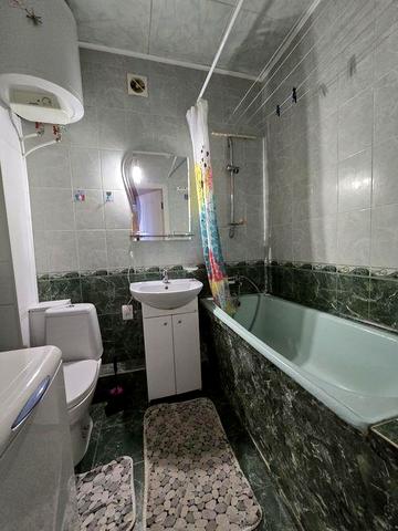 Сдам 1ю квартиру на Красном Камне