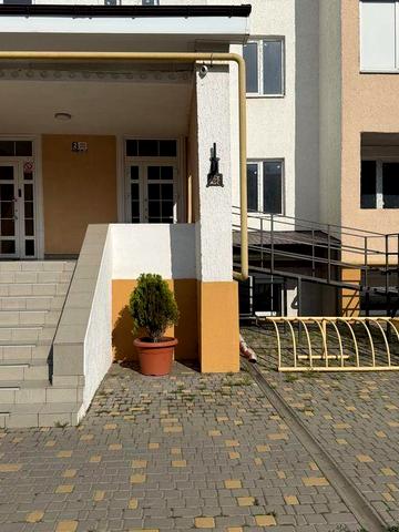 Квартира без коміссіі та посередників! КОМОРА у подарунок!