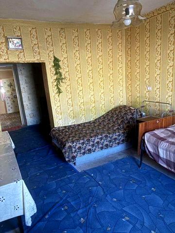 Сдам частину будинку у центрі міста.