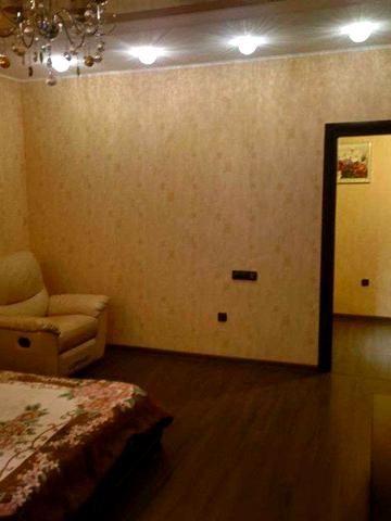 1-но комнатная квартира, 52 кВ.м., газ, ЖК Изумрудный Город