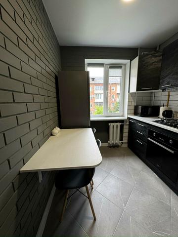 Незалежності просп., 60