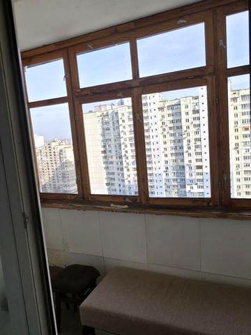 Продаж 3 кімнатноі квартири 96 квм на Троєщині Олександри Екстер 9 А