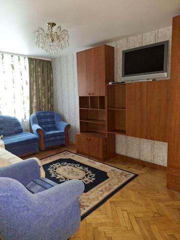 2-кімнатна квартира вул. Торговиця