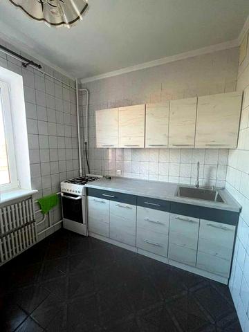 Оренда 1-кімнатної квартири покращеного планування на Леваді.