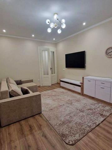 ЗДАЄТЬСЯ 2кімн. Центр , Площа філармонії ! ПЕРША ЗДАЧА