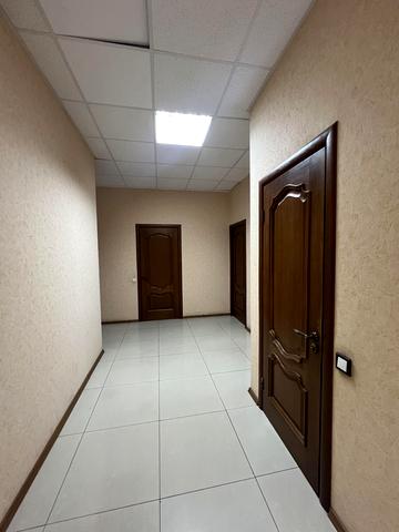 Оболонська набережна вул., 3