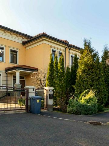 Редьчинська вул.