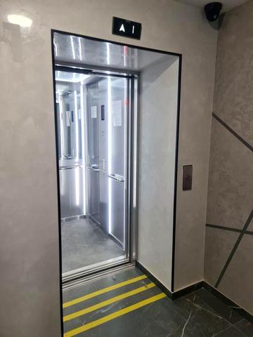 Продається ексклюзивний пентхаус з терасою