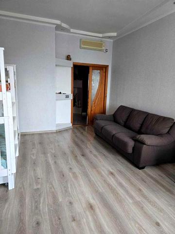 Хвойный пер.8.(долгосрочная аренда) Малиновского