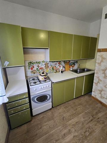 Гайдамацька вул. (Марфи Струтинської), 10-12