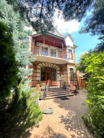 Чубаївська вул., 2-Б