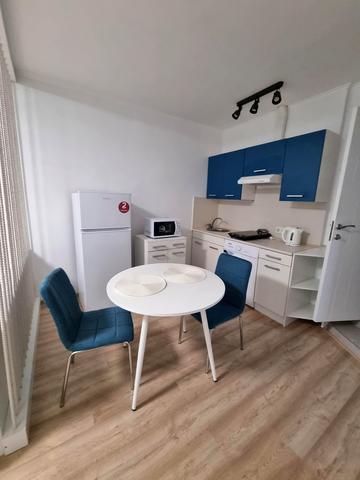 Набережна вул., 6-Ж