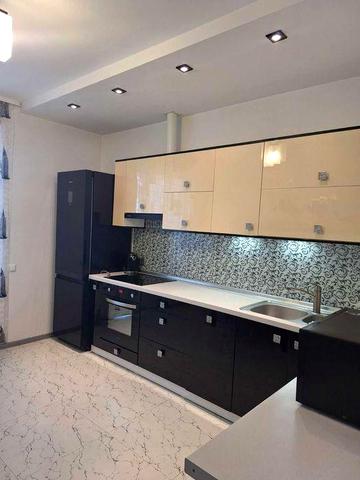 Продаж 2кiм.квартири М.Деміївська10 хв.Велика Китаївська59 Без комісії