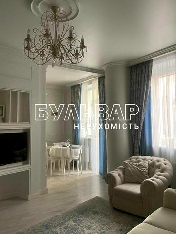 Гвардійців-Широнінців вул., 33