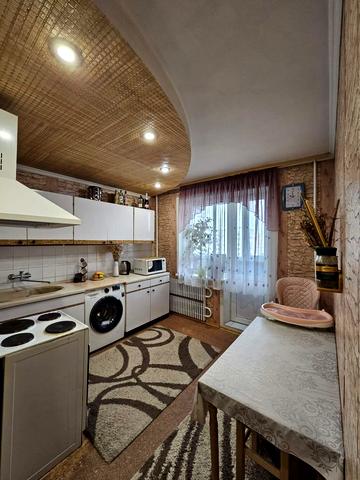 житловий масив Тополя-2 вул., 33