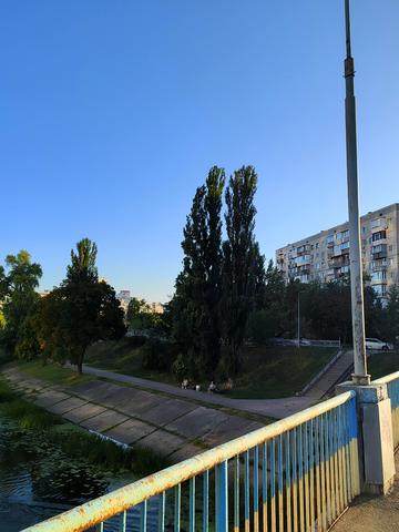 Ентузіастів вул., 19/1