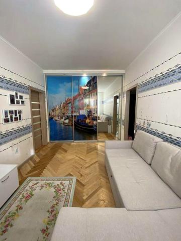 Здам світлу 2 кімн квартиру пр-кт Соборости,7 метро" Звіринецька"