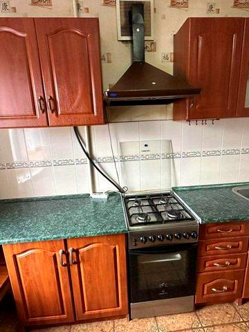 здам 2 квартиру  на Ширшова