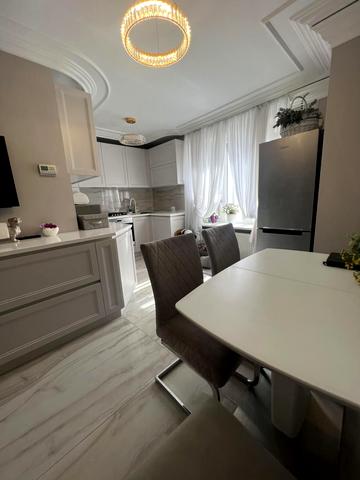 Мирослава Скорика вул. (Петра Чайковського), 15